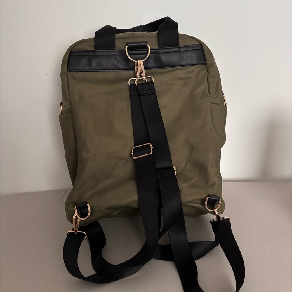 Dream Control khaki backpack - Picture 2 of 7